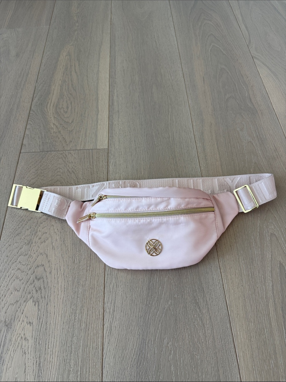 Light Pink Women's Lilly Pulitzer Belt/Crossbody Bag with Gold Hardware